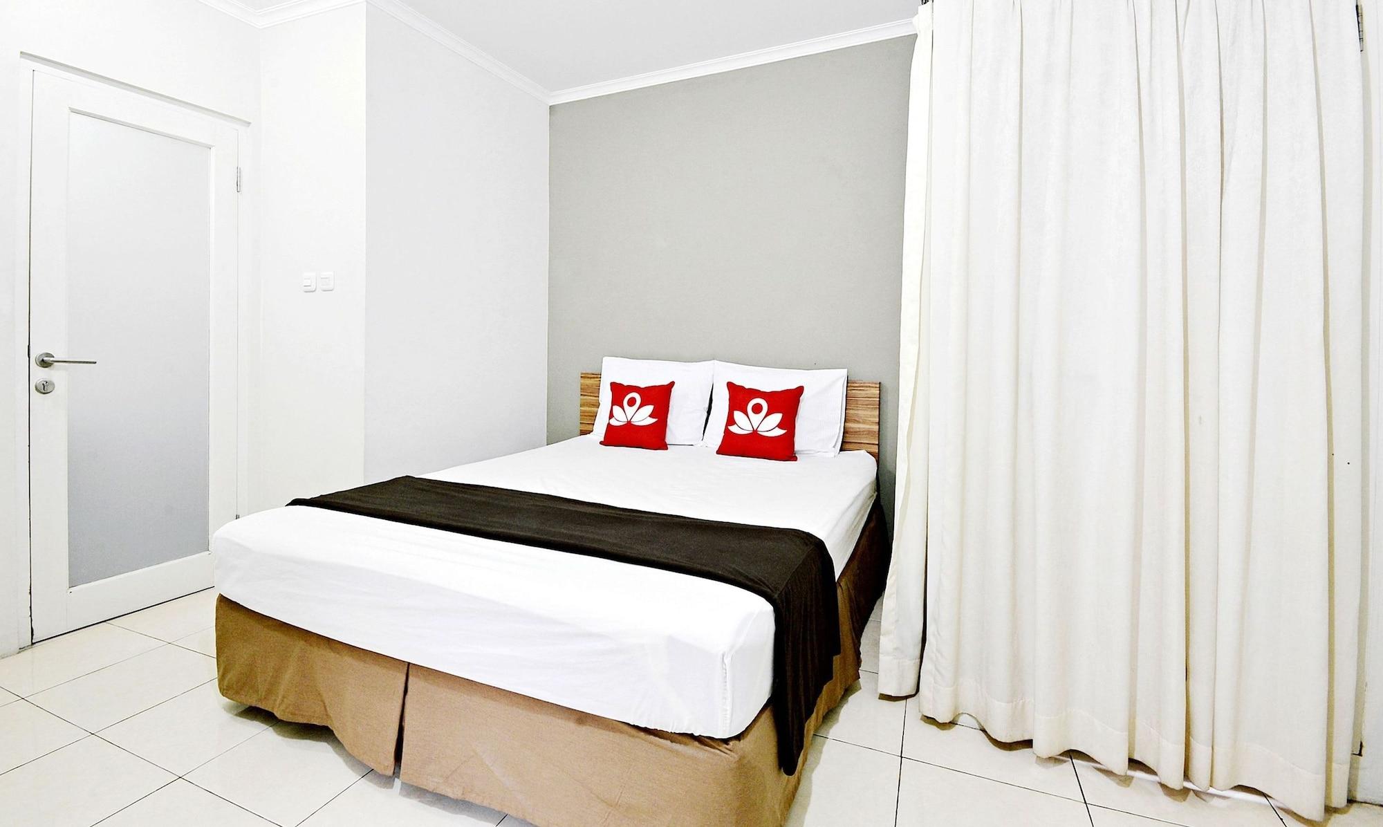 Zen Rooms Mampang Prapatan 자카르타 외부 사진
