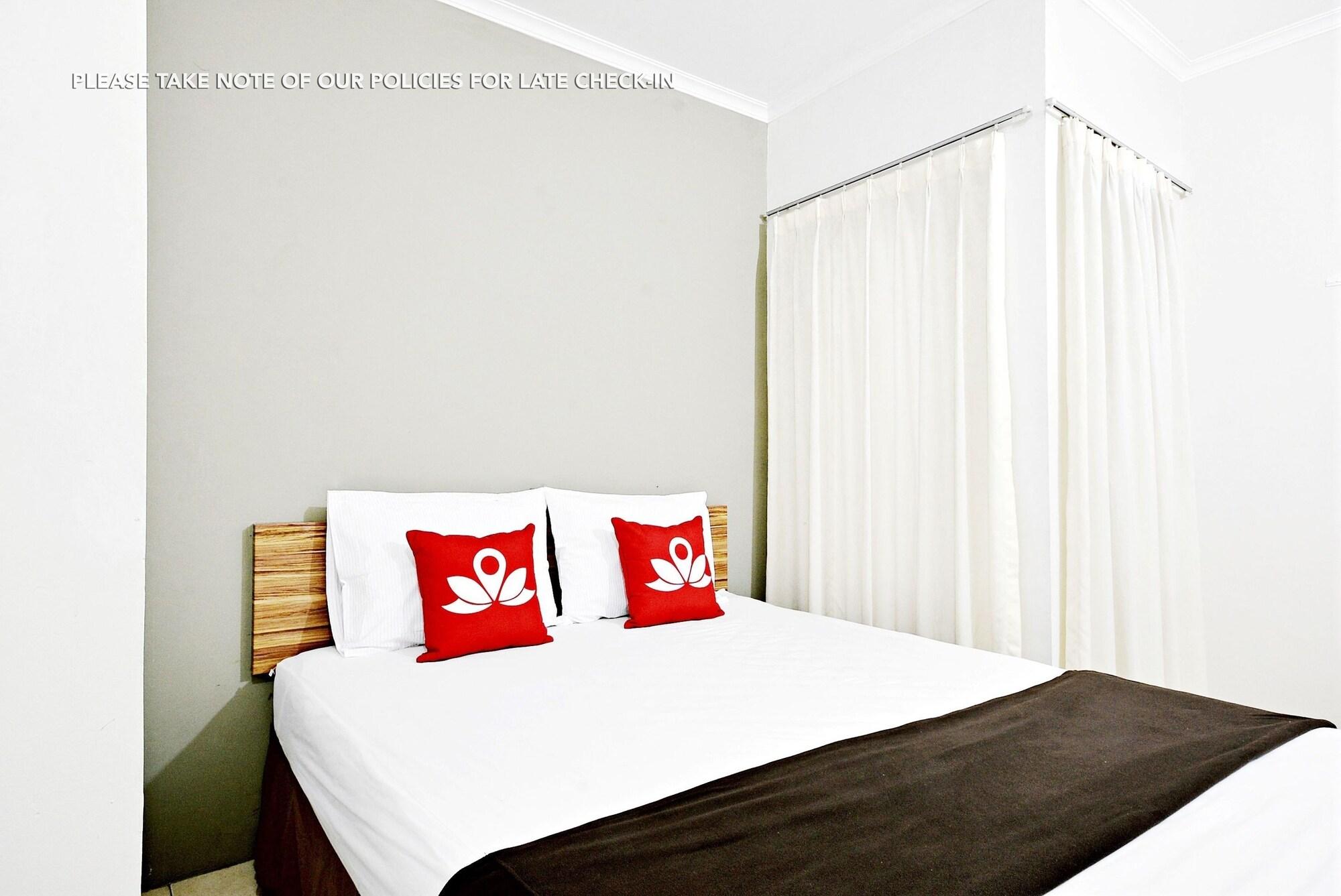 Zen Rooms Mampang Prapatan 자카르타 외부 사진