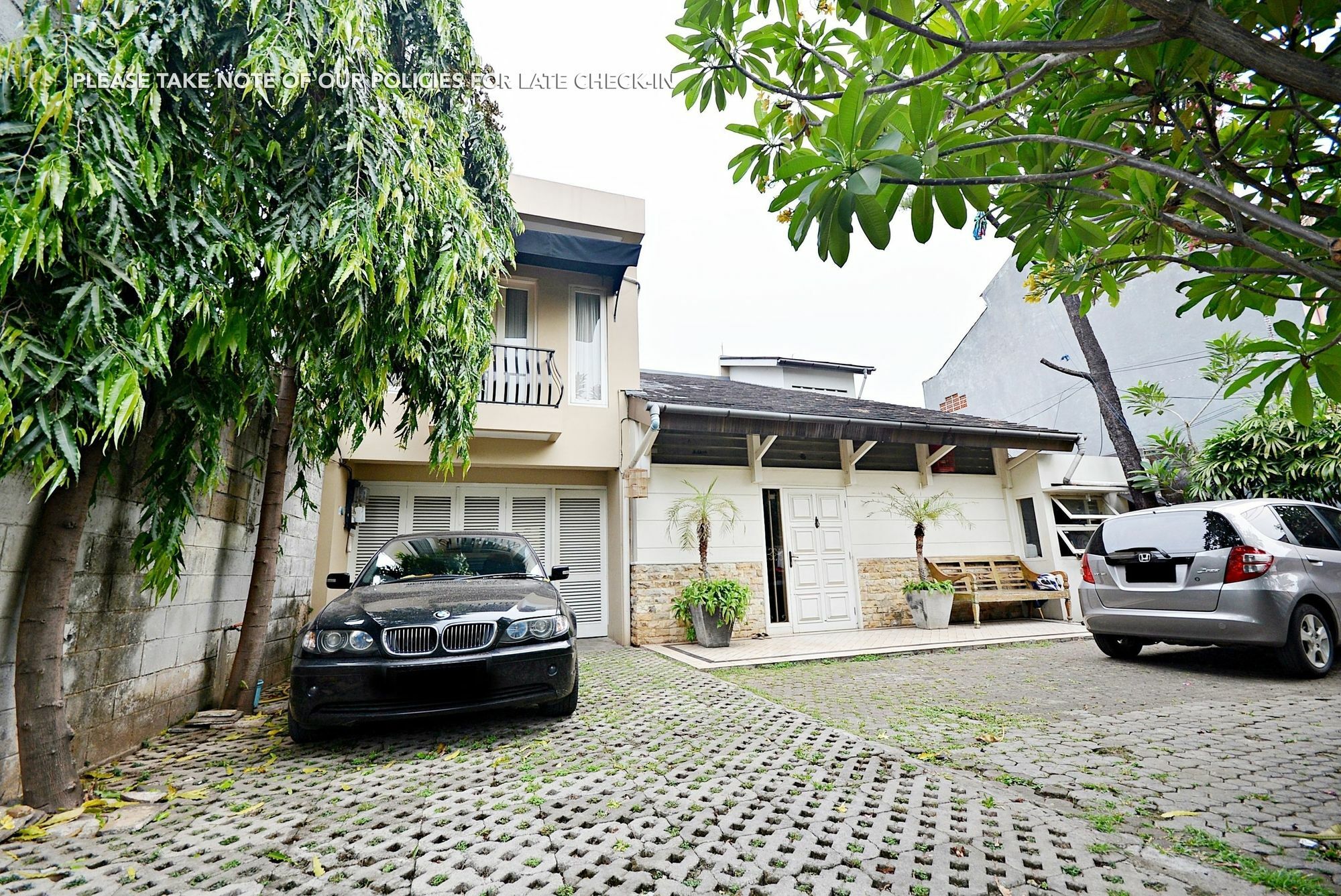 Zen Rooms Mampang Prapatan 자카르타 외부 사진